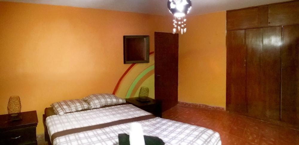 Maya Cha'An Guesthouse Cancun Exterior photo